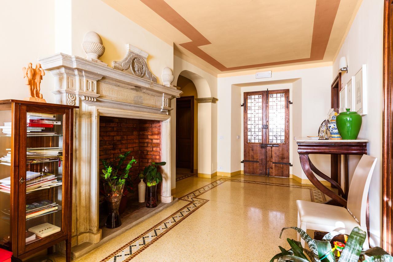Locanda Da Ciacci Petriano Extérieur photo