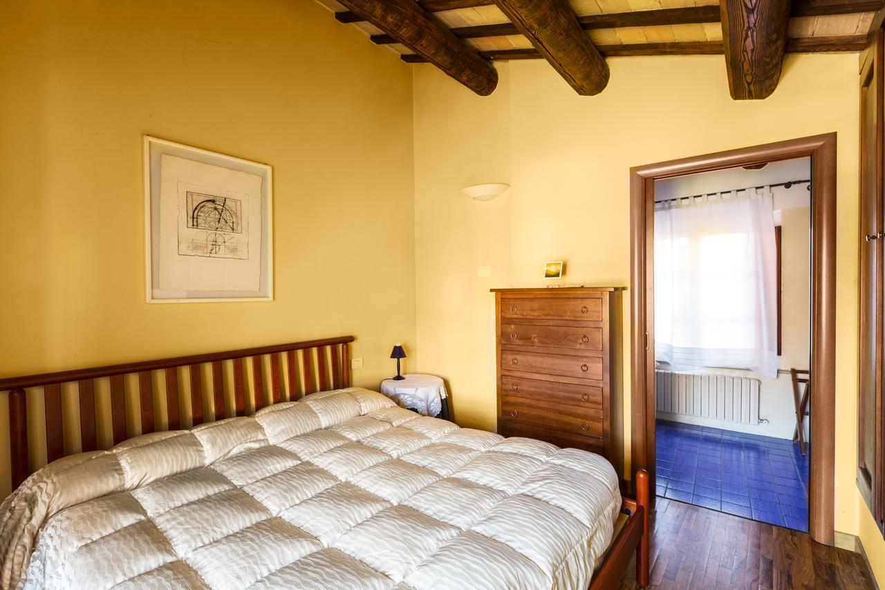Locanda Da Ciacci Petriano Extérieur photo